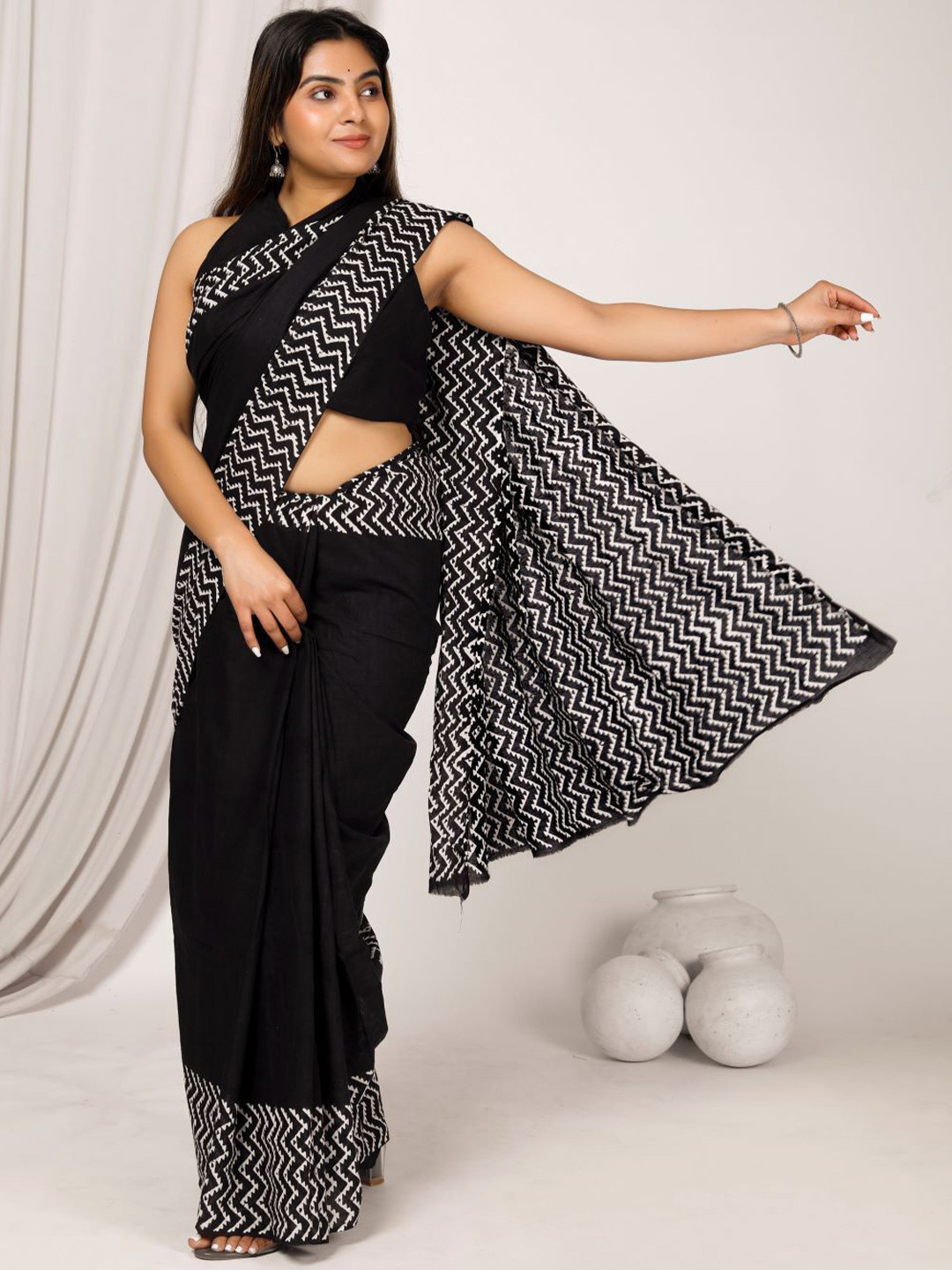 Craft Musium Geometric Printed Pure Cotton Saree