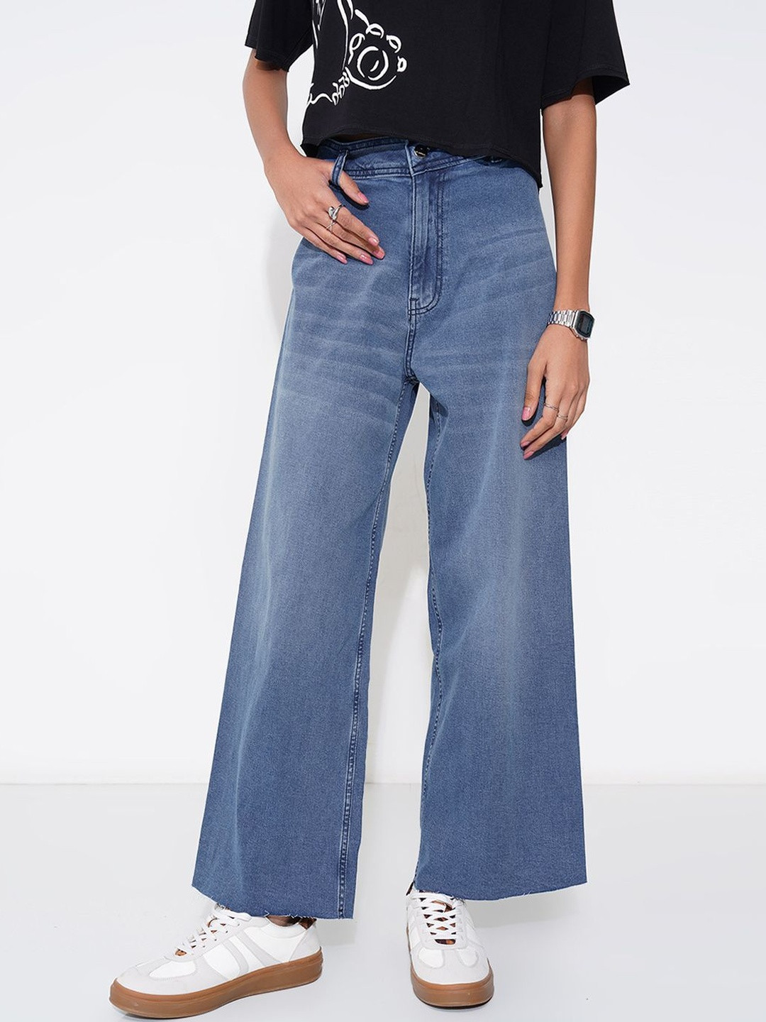 SF JEANS by Pantaloons Women Flared High-Rise Light Fade Jeans