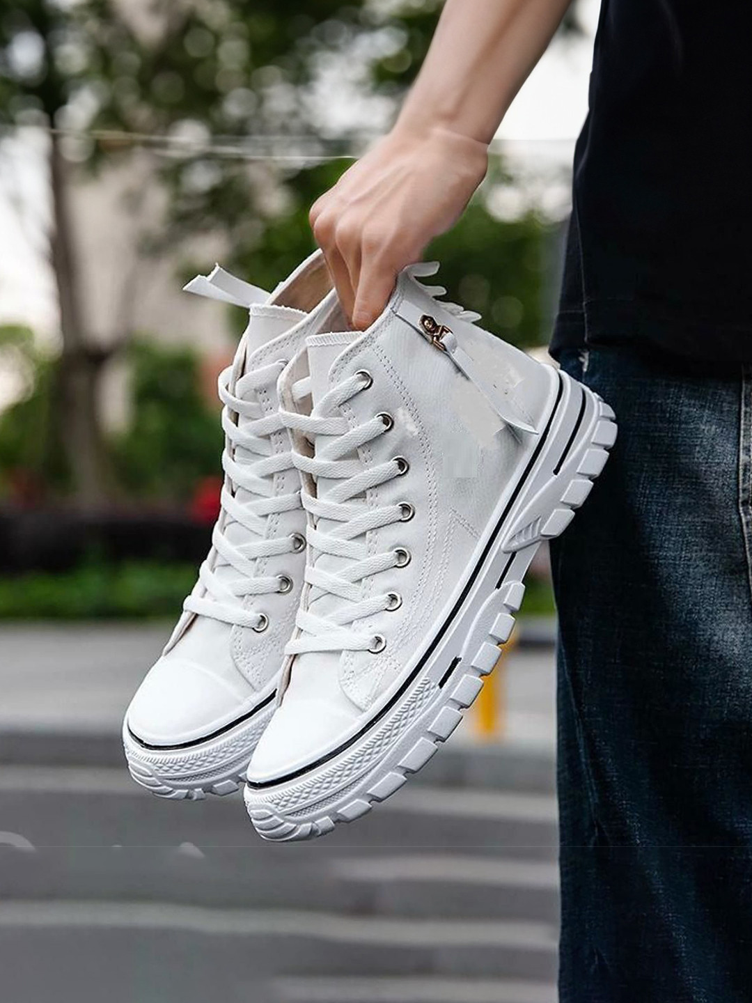 geelexo Mid-Top Walking Non-Marking Shoes