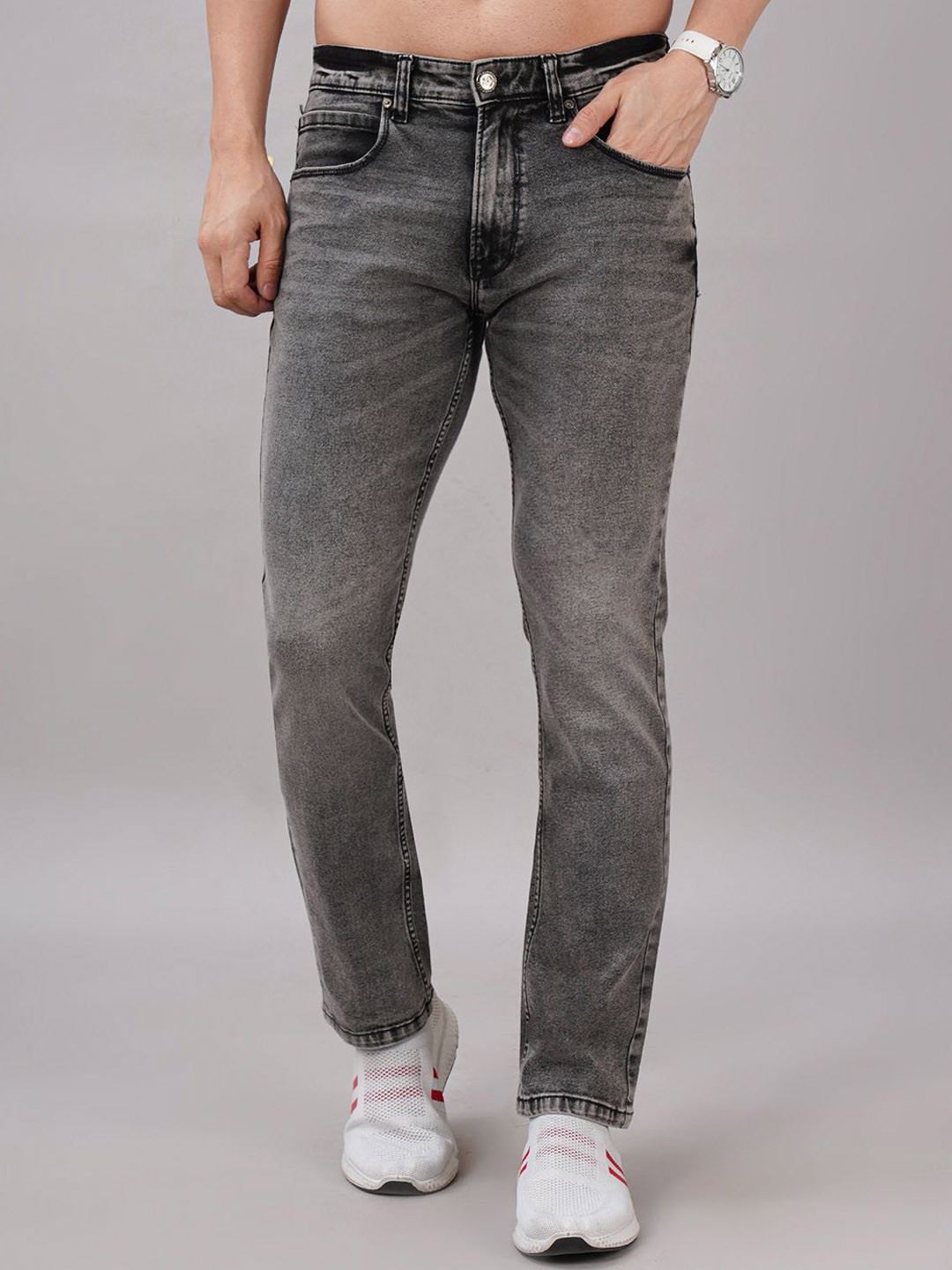 Sand Dunes Men  Slim Fit Mid-Rise Low Distress Light Fade Applique Stretchable Jeans