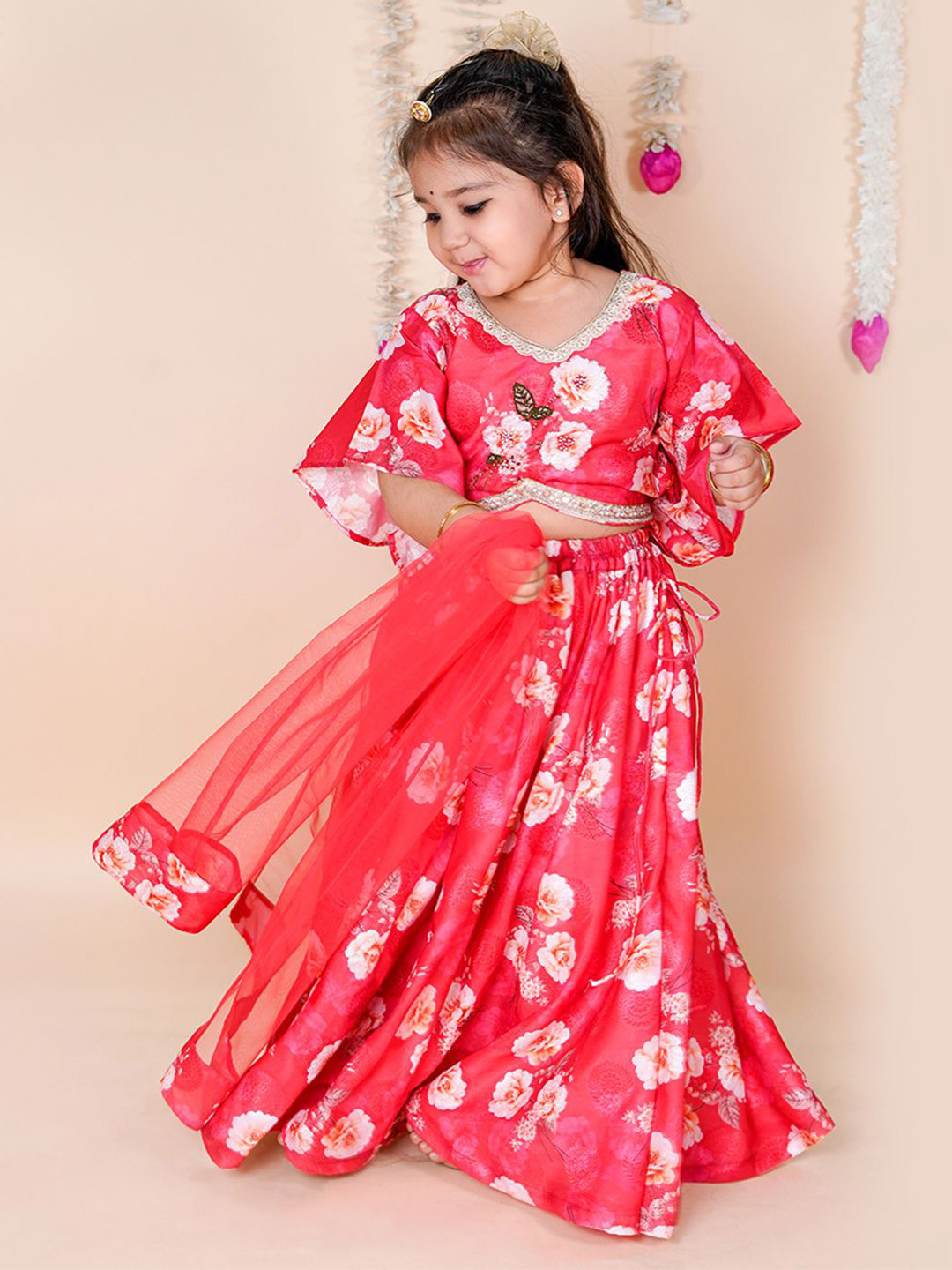 Chanda Mama Girls Embellished Sequinned Ready to Wear Lehenga & Blouse With Dupatta