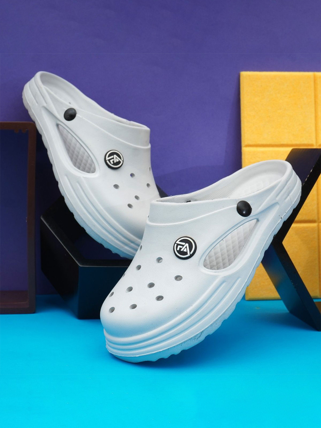 Feel alive Set Of 3 Men Ultra-Comfortable Lightweight Slider