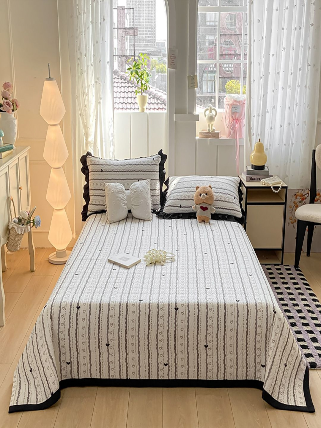 JC HOME White & Black Striped 162 GSM Single Bed Cover With 2 Pillow Covers