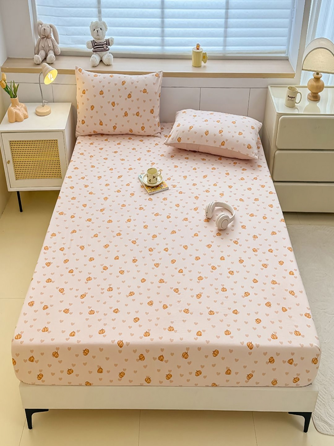JC HOME Peach Colored & Orange Colored Printed 140 TC King Bedsheet Set 1.8 m x 2 m