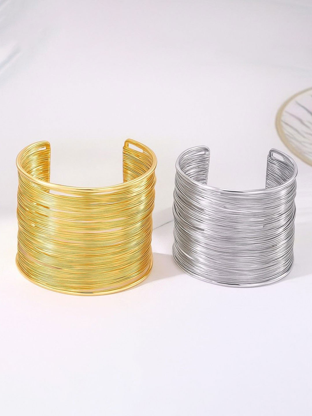 ORANGENYSHA Set Of 2 Gold-Plated Adjustable Cuff Bracelets