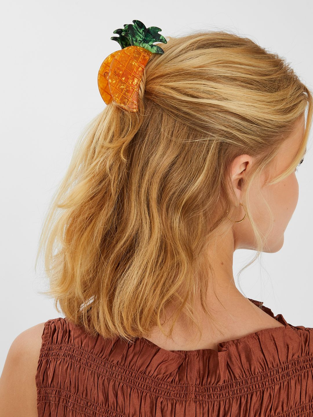 Accessorize Women Pineapple Claw Clip