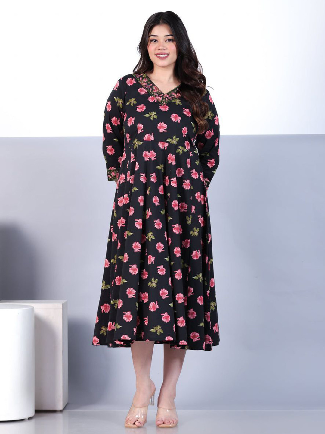 Tradenest International Women Floral Printed Fit & Flare Midi Dress