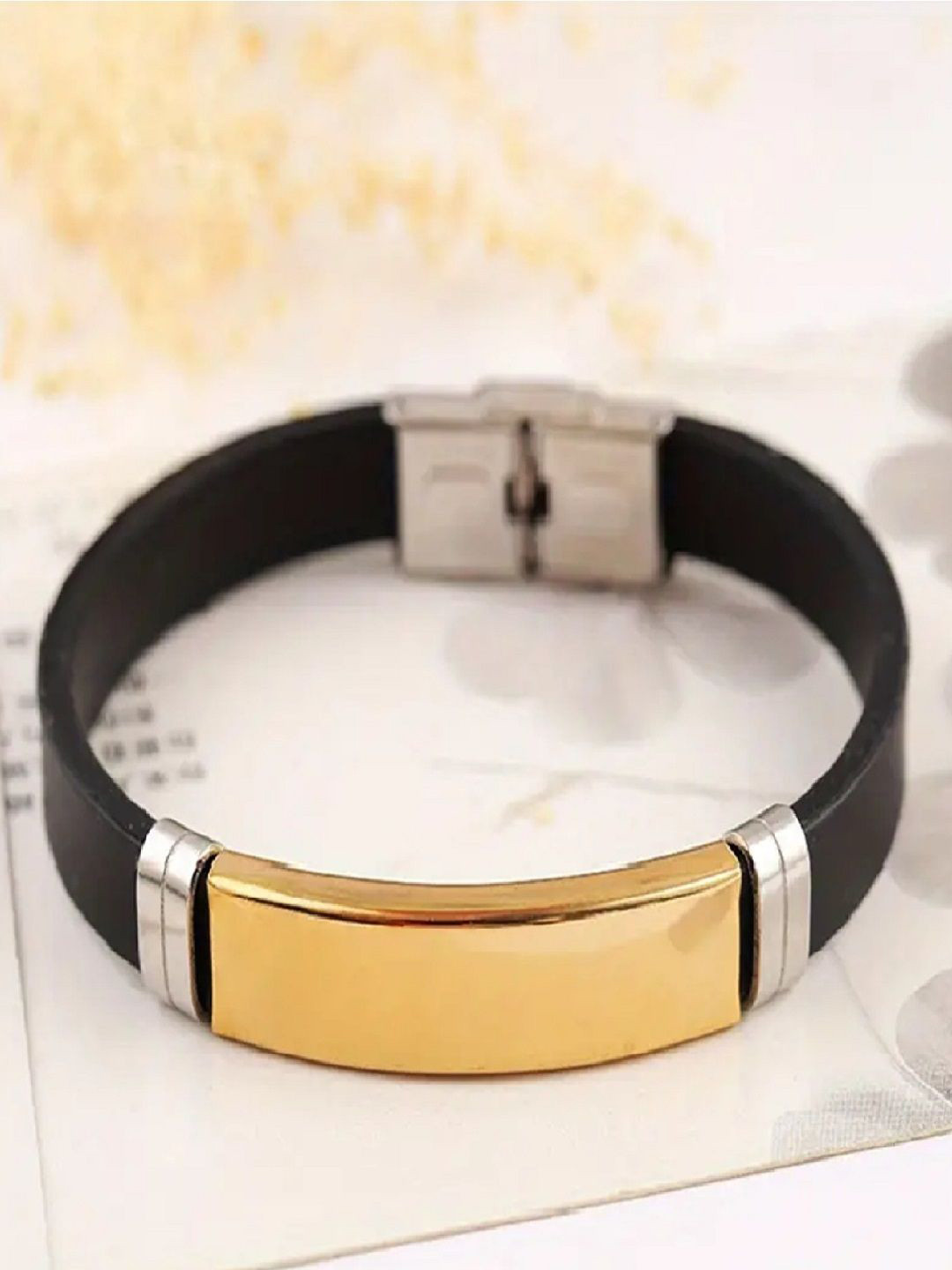 Vintage collections Gold-Plated Wraparound Bracelet