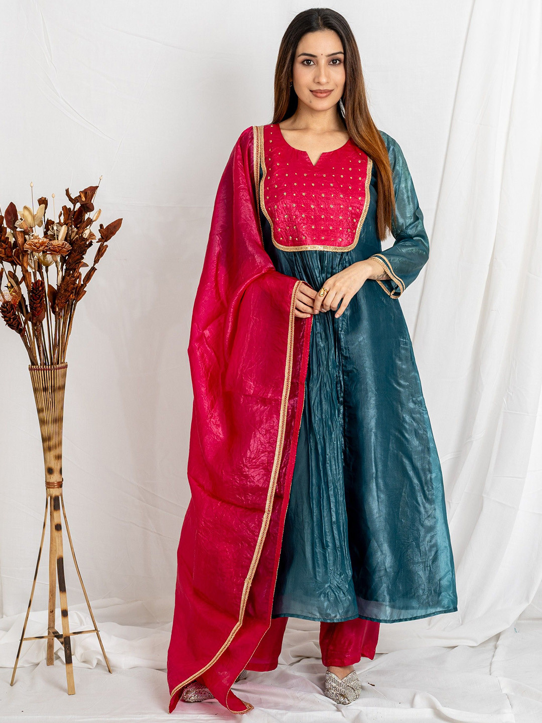 Noia Women Embroidered Regular Sequinned Kurta with Trousers & Dupatta