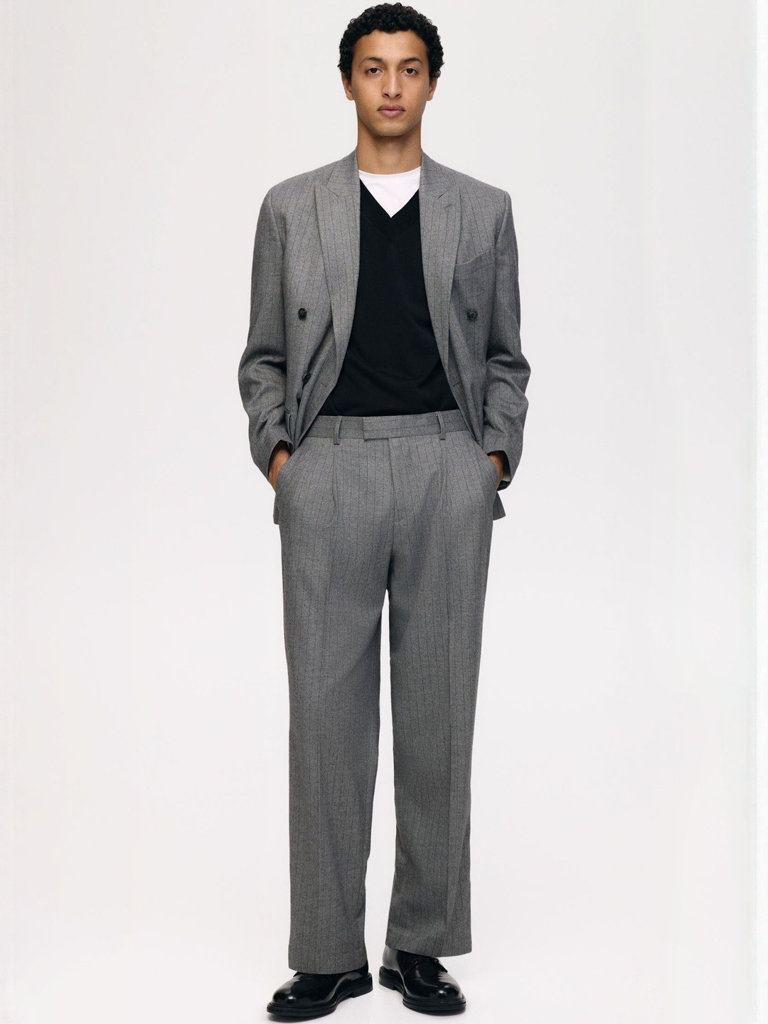 H&M Men Striped Pleated Regular Fit Suit trousers