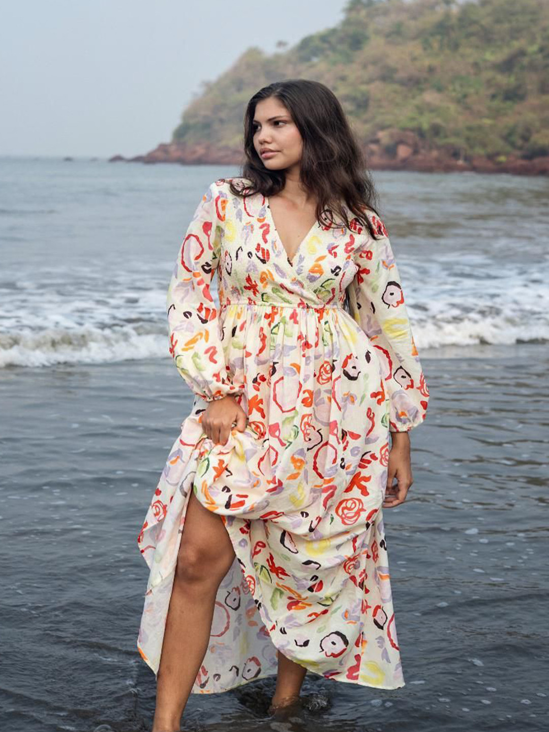 RAAS LIFE Roosh Women Abstract Printed V-Neck Smoked Fit and Flare Maxi Dress