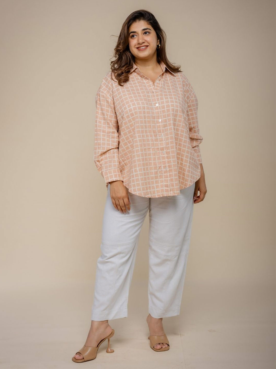 THE INDIAN ETHNIC CO Women Straight Fit Grid Tattersall Checked Cotton Casual Shirt
