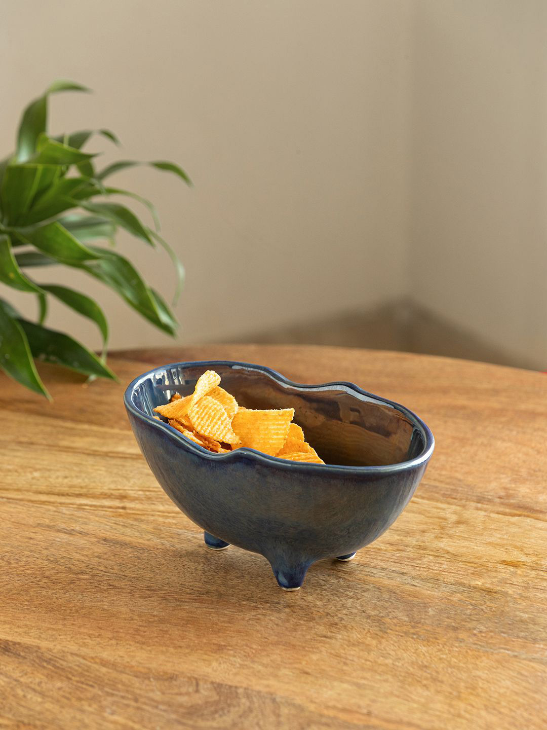 ExclusiveLane The Serve Tub Blue Ceramic Serving Bowl