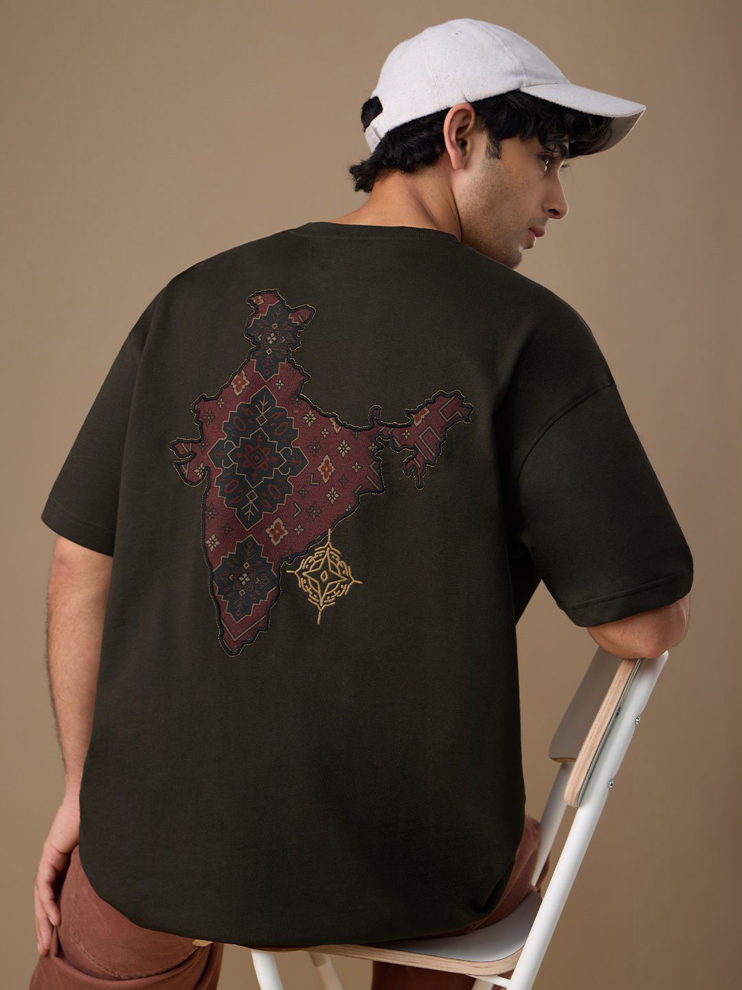 The Souled Store  Men Freedom: Our Nation Black Oversized Fit T-Shirt