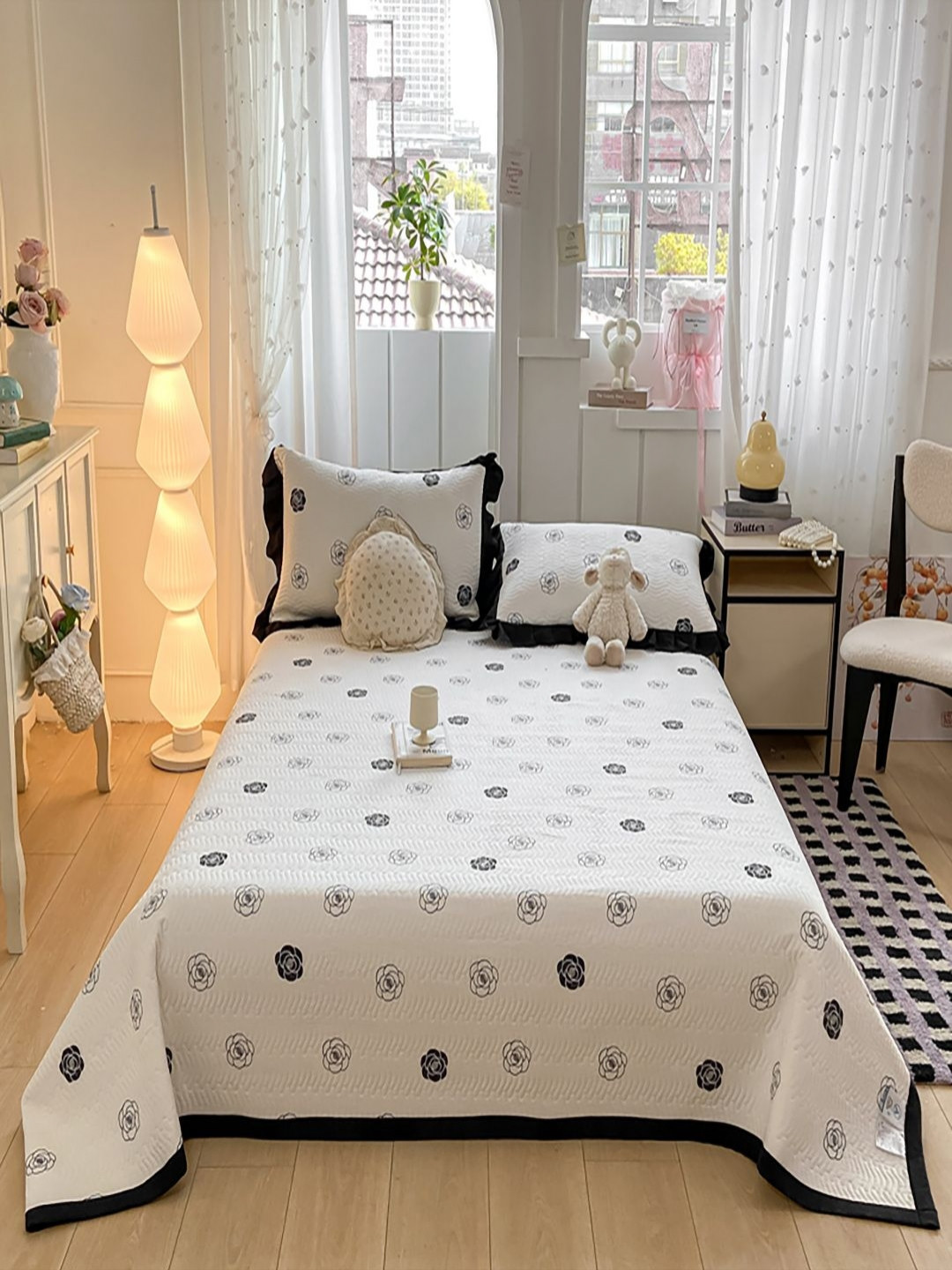JC HOME 3-Pcs Printed Double King Bed & Pillow Covers