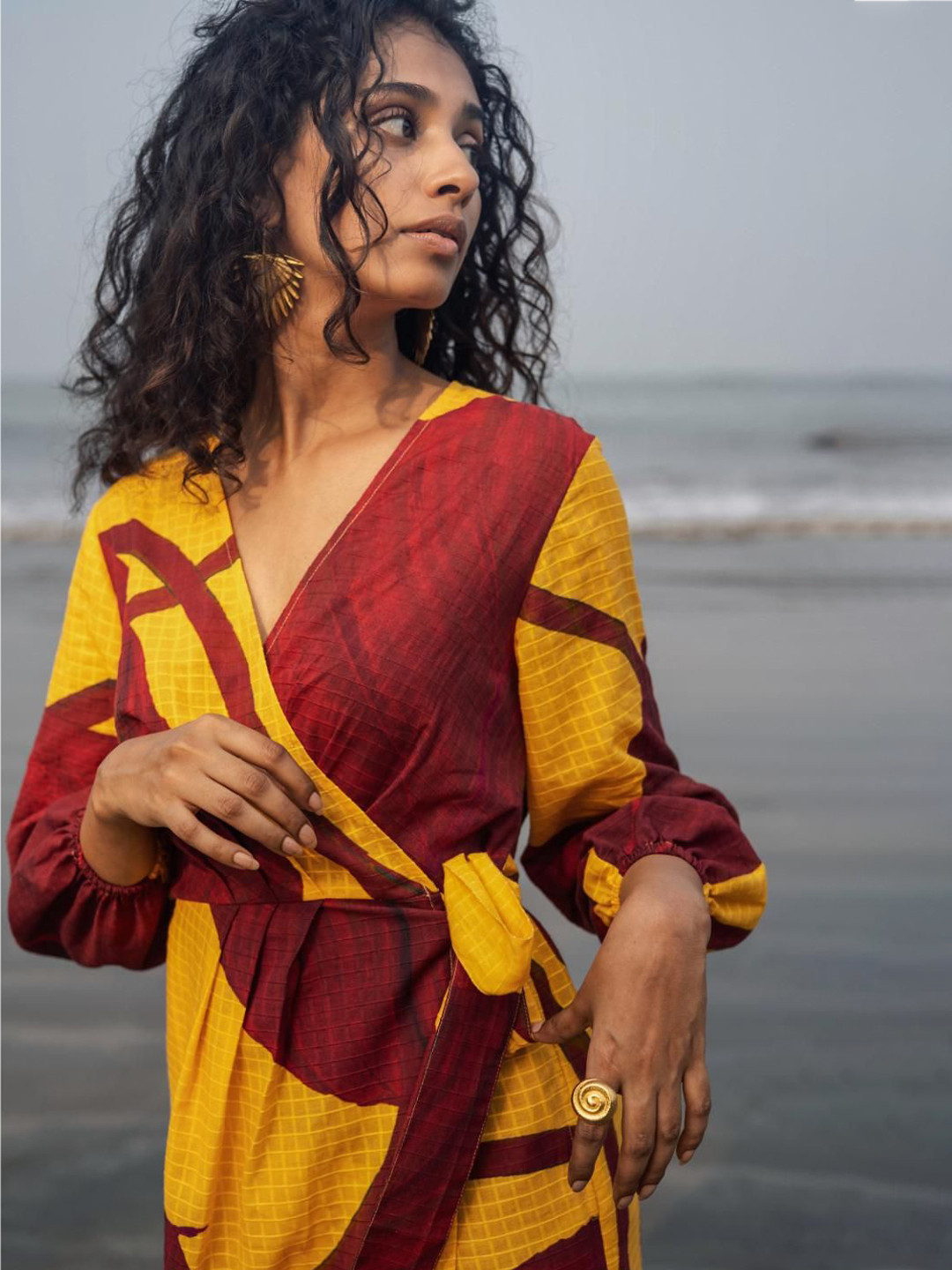 RAAS LIFE Women Printed Bell Sleeve Midi Dress