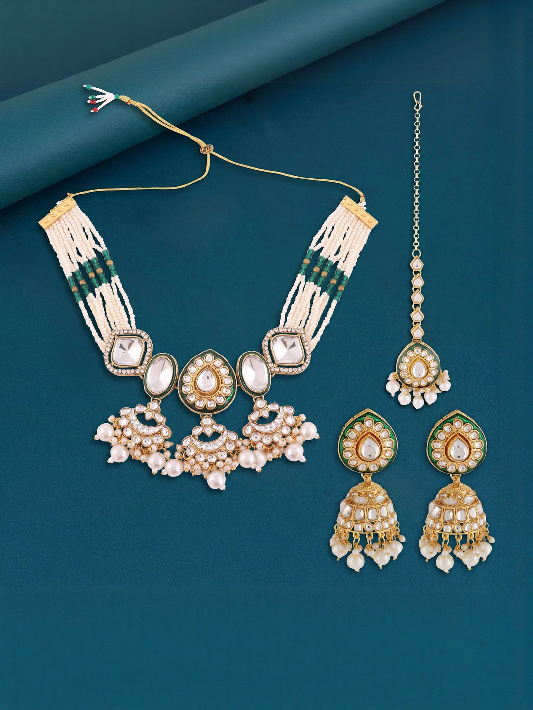 SAMC Women White & Green Gold-Plated Kundan Studded Alloy Necklace Earrings & Maang Tikka