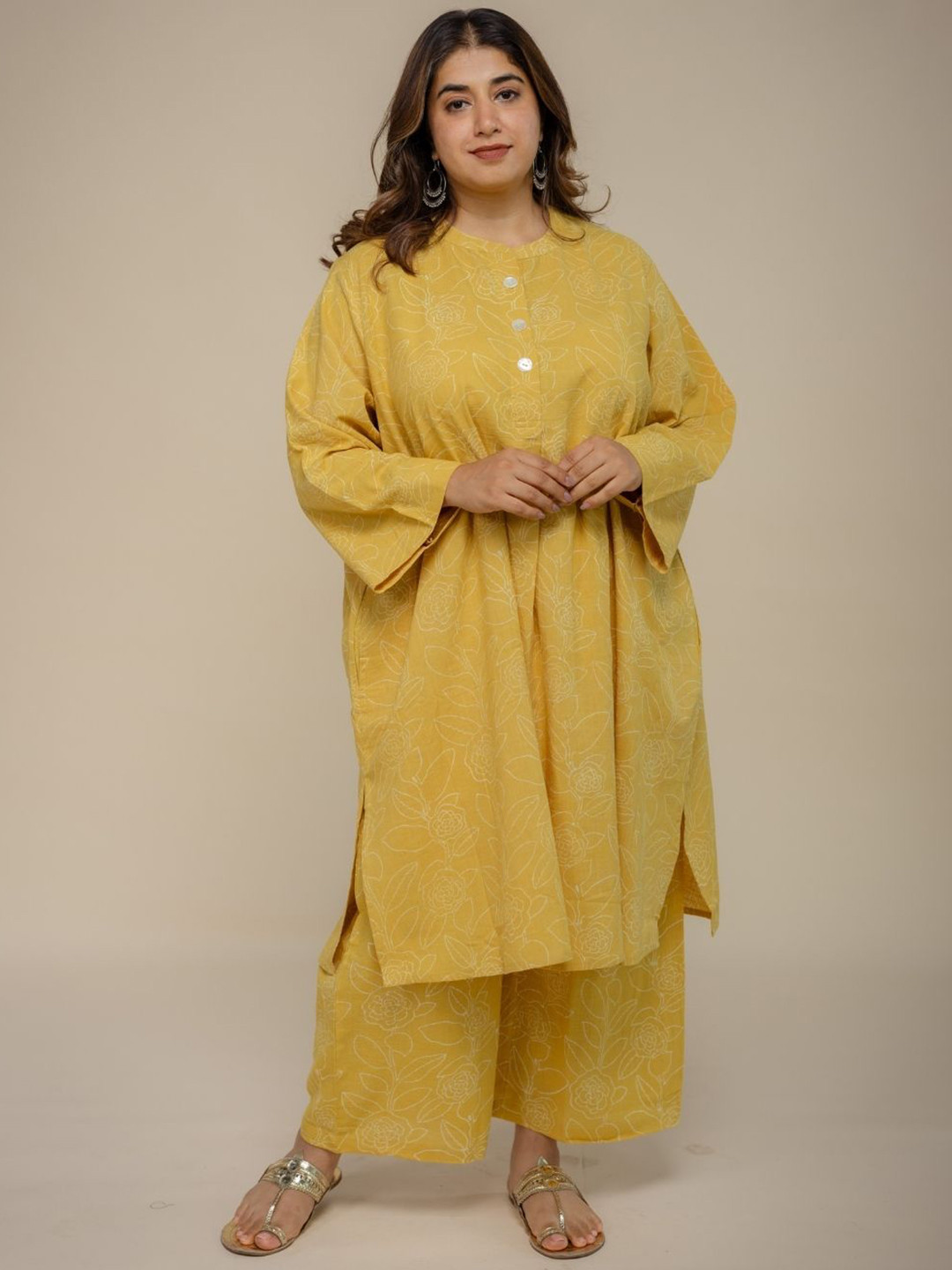 THE INDIAN ETHNIC CO Delilah Collection.Printed Pure Cotton Round Neck Tunic Palazzo