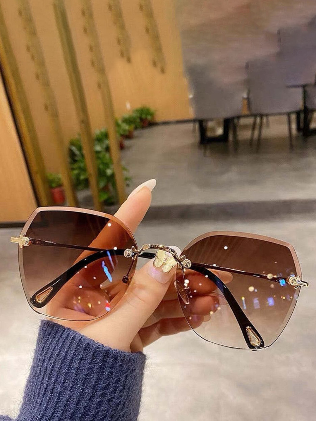 Leeway Unisex Brown Lens & Gold-Toned Square Sunglasses LW-1509-NEW-BROWN