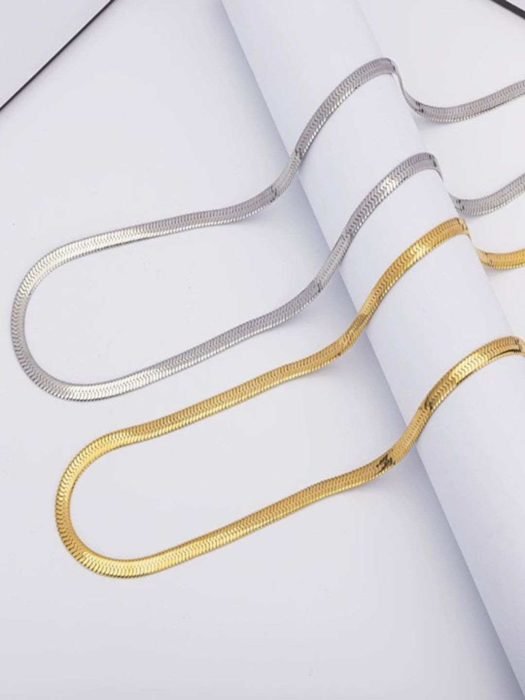 RV Jewels Set Of 2 Silver-Plated Minimal Chains