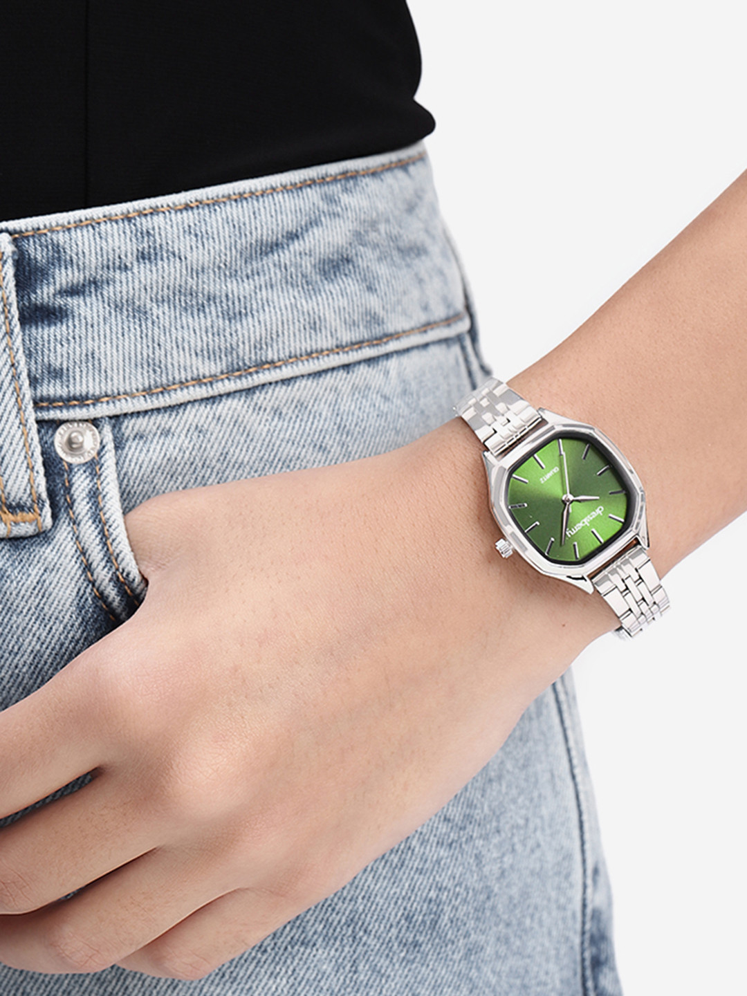 DressBerry Women Dial & Bracelet Style Straps Analogue Watch UT-A8636-GRN-DB