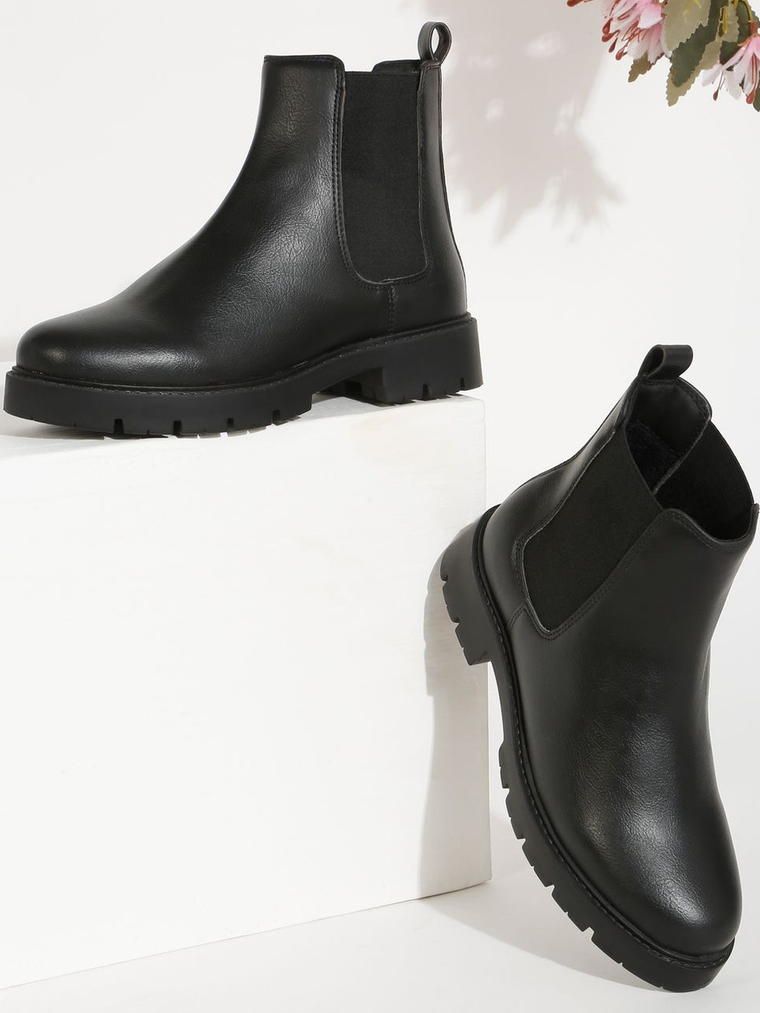 Kosher Women Solid Black Slip-On Chelsea Boots