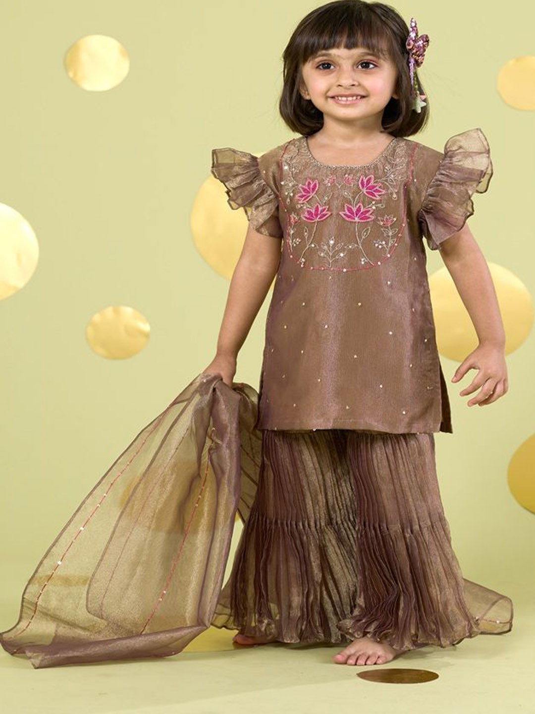 Vivedkids Girls Floral Embroidered Round Neck Kurta With Sharara & Dupatta