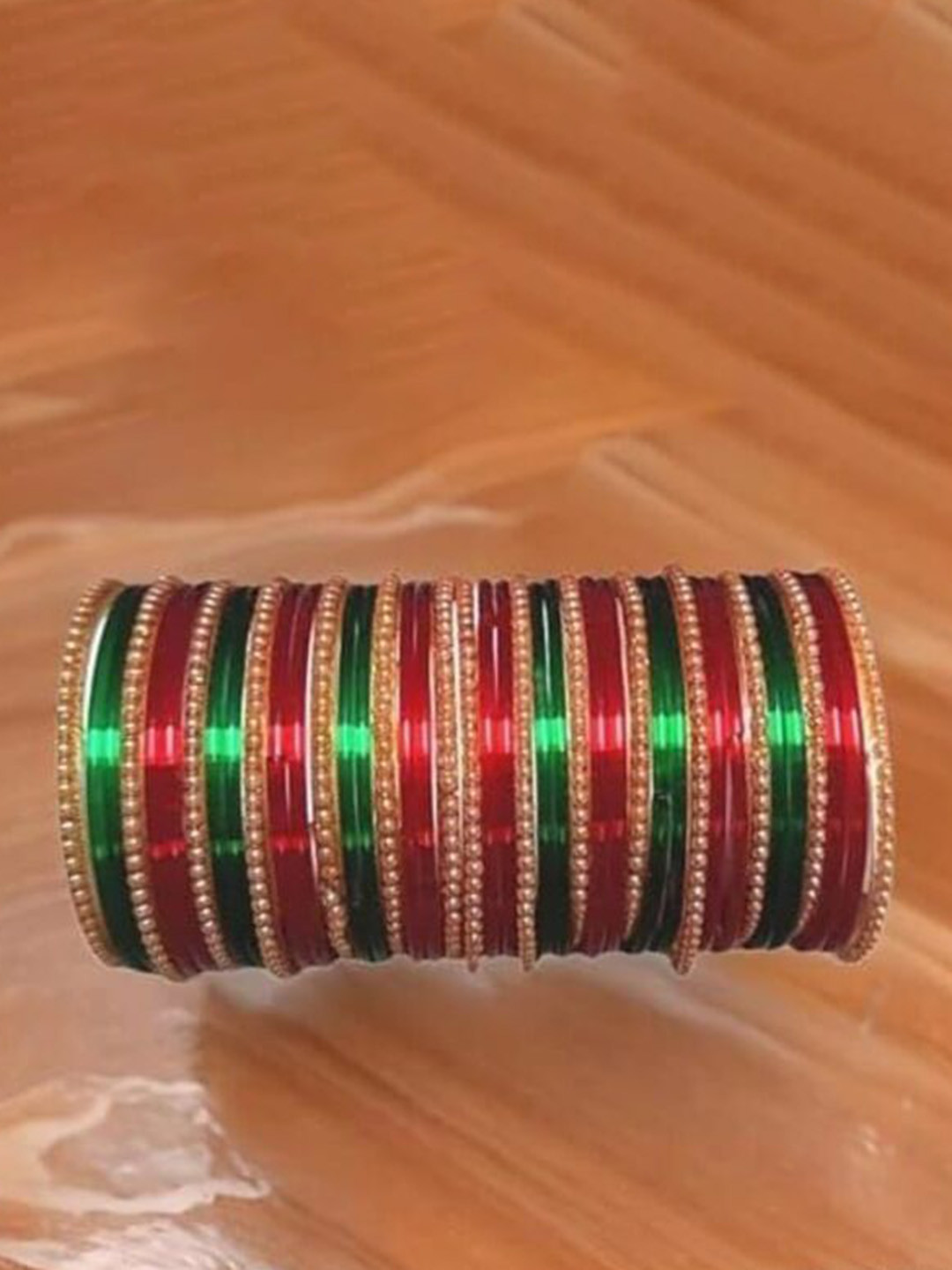 TRIOXY Set Of 41 Artificial Beaded Bangle