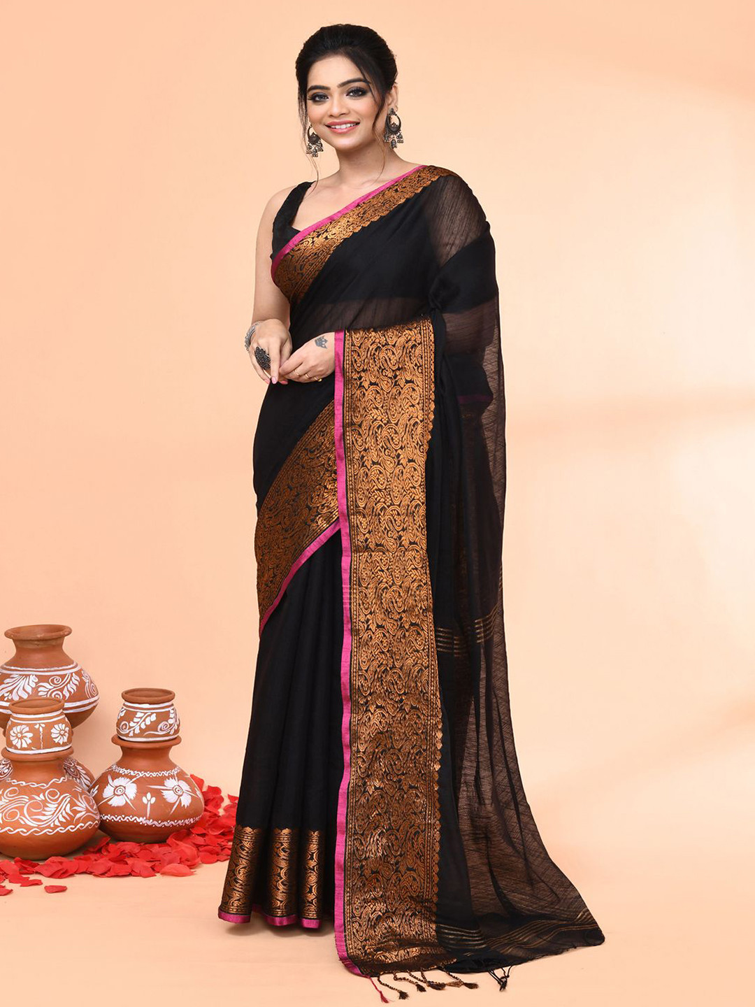 Piyari Fashion Woven Design Zari Taant Saree