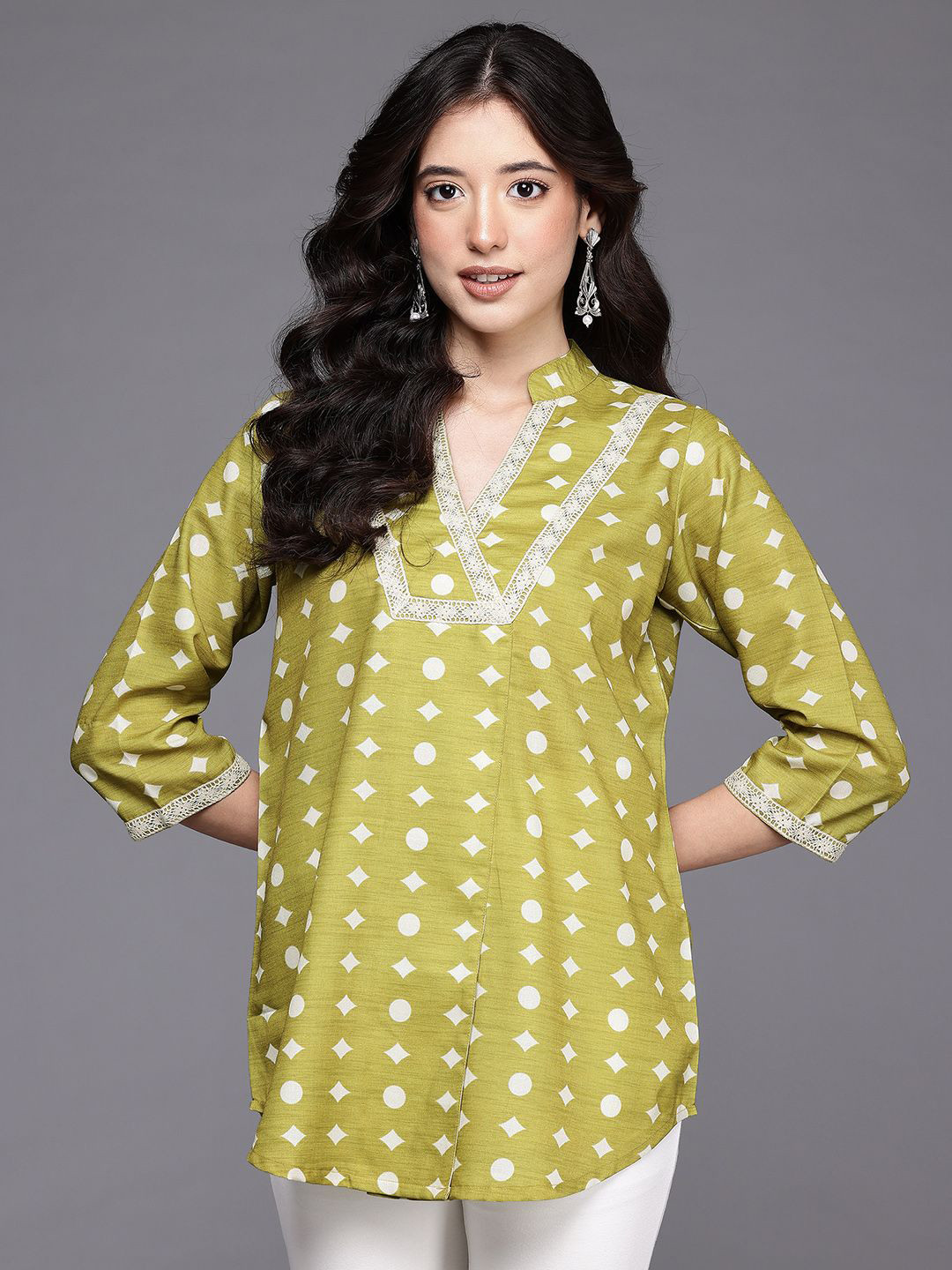 Rosah By Ahalyaa Women Geometric Printed Mandarin Collar Lace Inserts Tunic