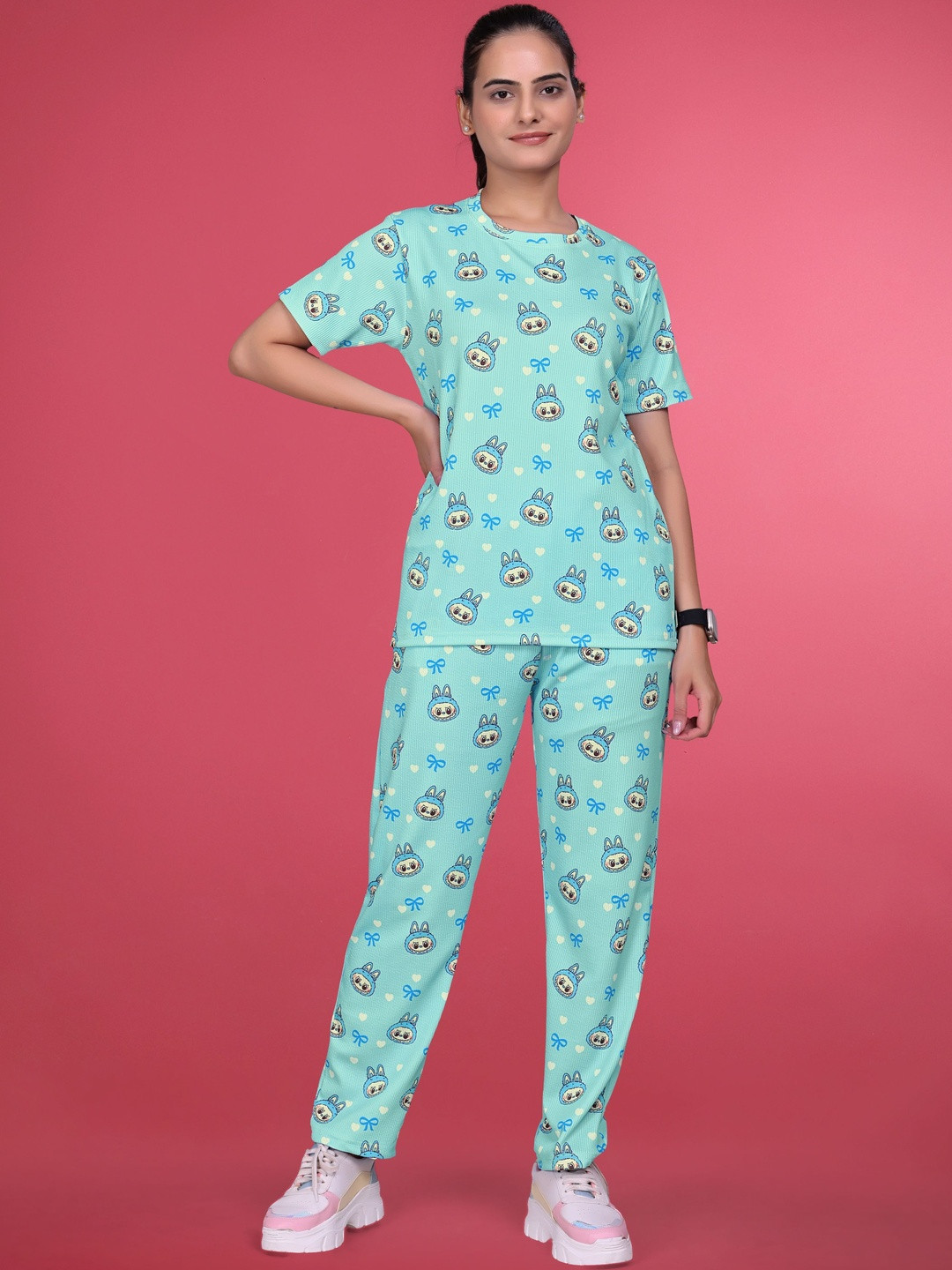 SAKARMAA Women Aqua Blue Animal Printed Round Neck Short Sleeves Cotton Causal Tracksuits