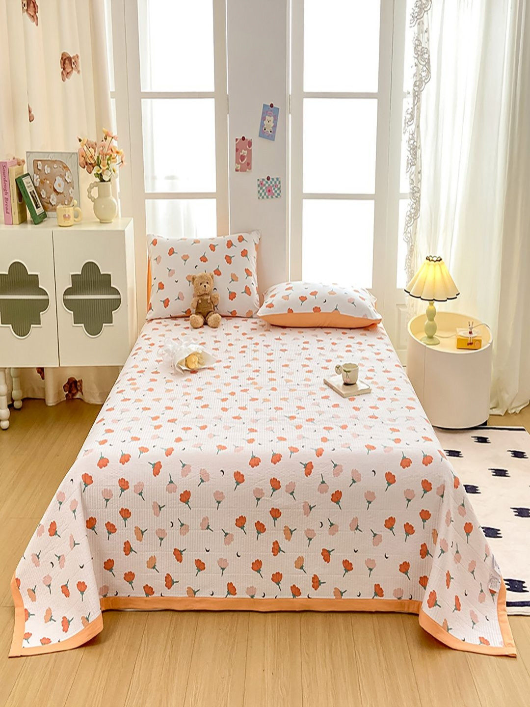JC HOME White & Orange-Colored Floral 162 GSM Single Bed Cover - 1.60 x 2.30 m