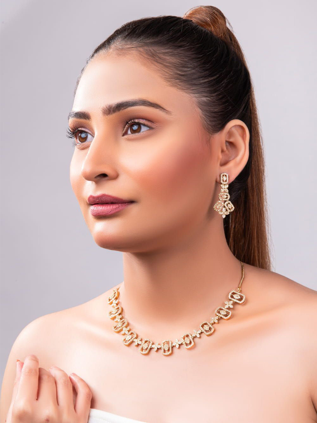 Zoki MADHURIMA Women Silver-Plated Cubic Zirconia Studded Jewellery Set