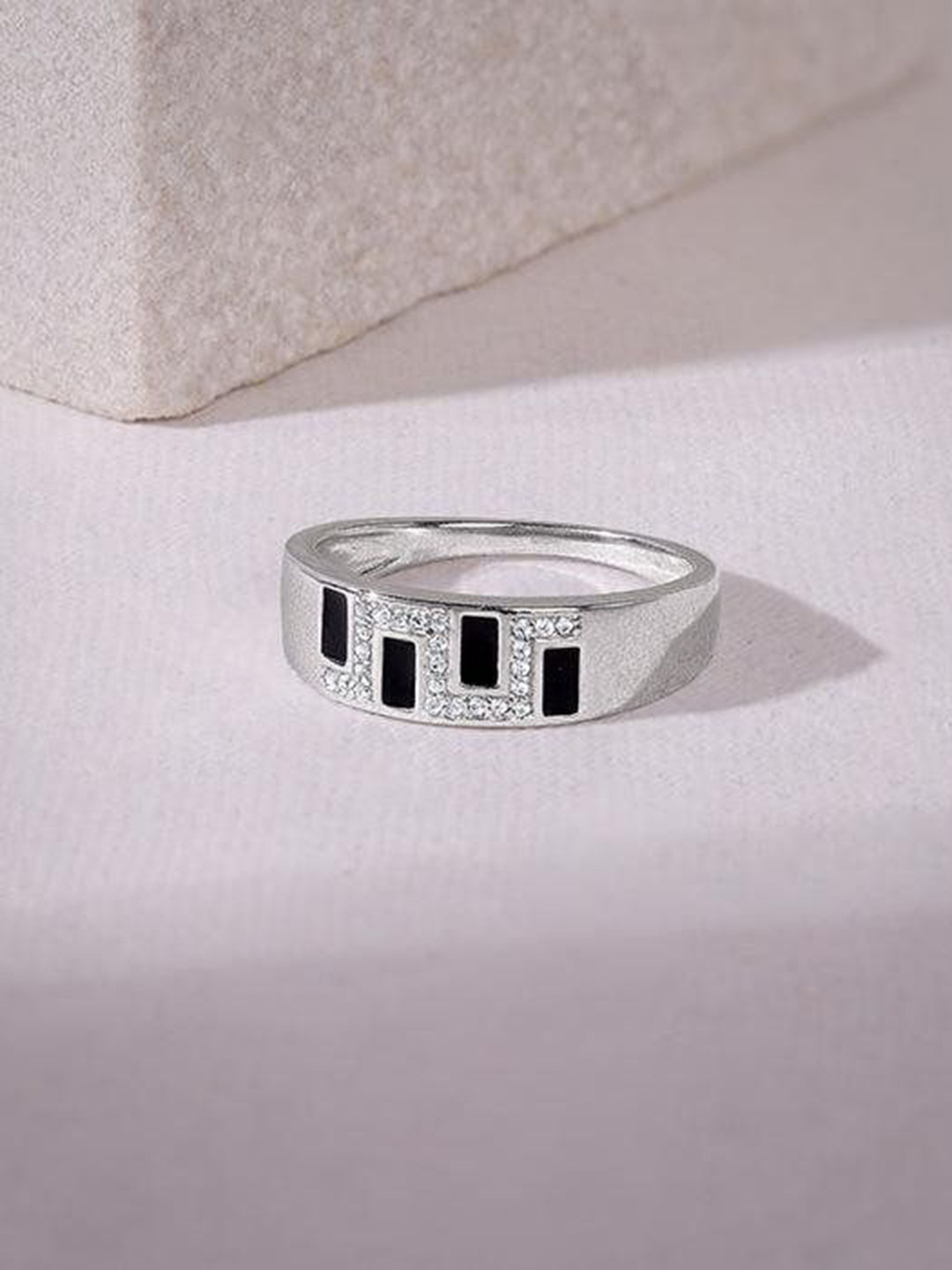 GIVA Men Silver Mystic Circuit Ring