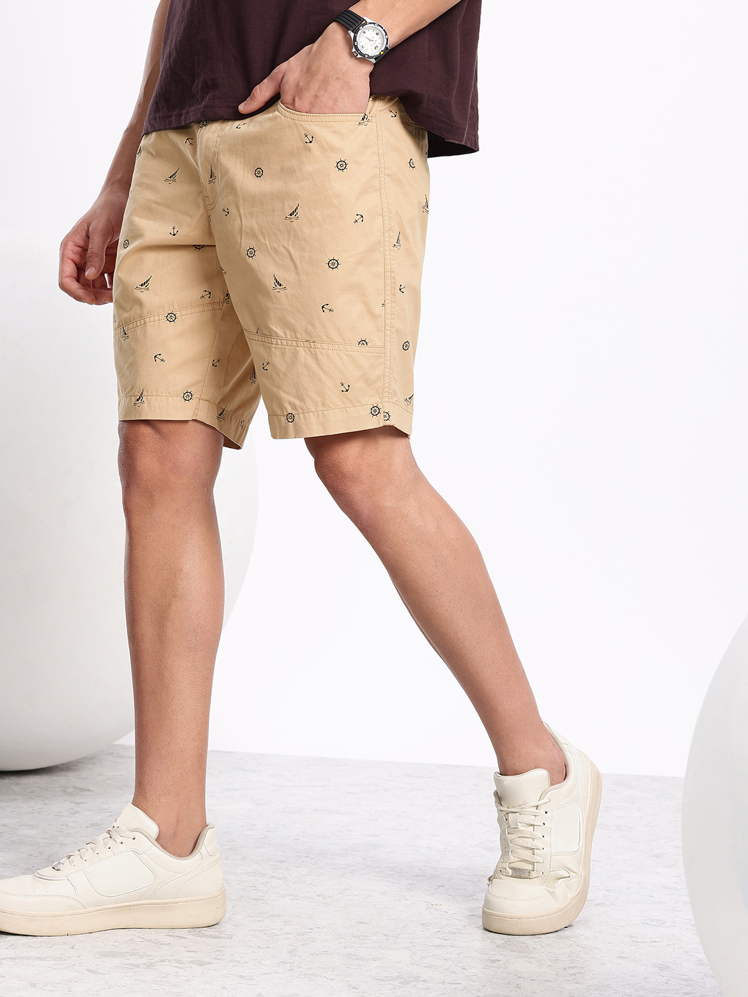 Aeropostale Men Graphic Printed Pure Cotton Shorts