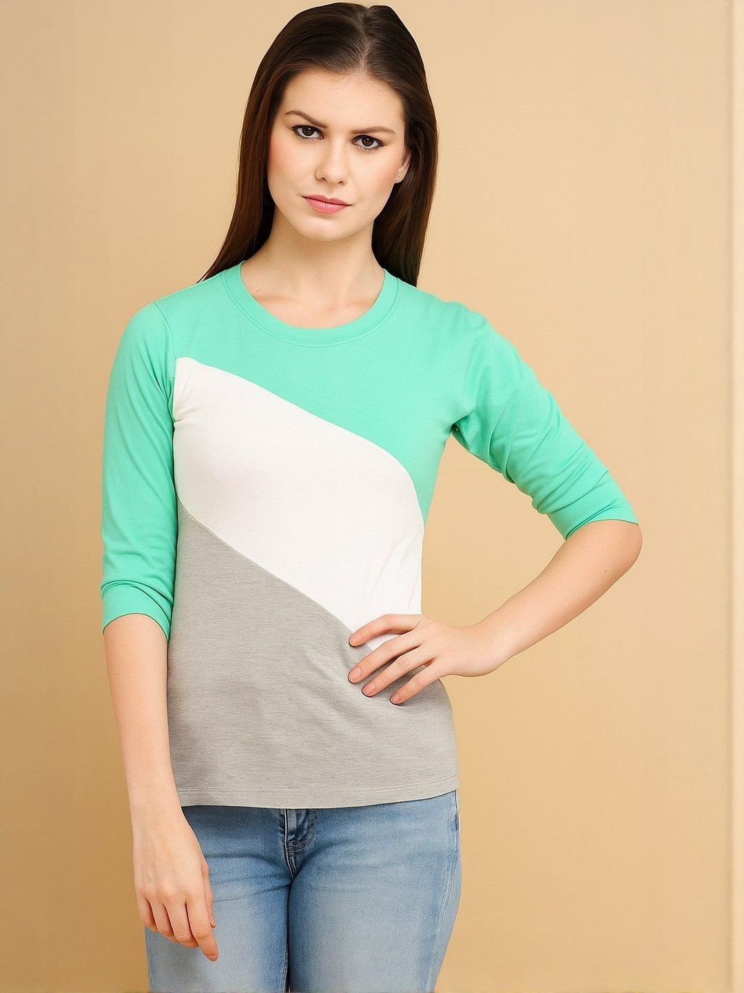 CORSICA  Women Green Cotton Top With Three Quarter Sleeves & Round Neck