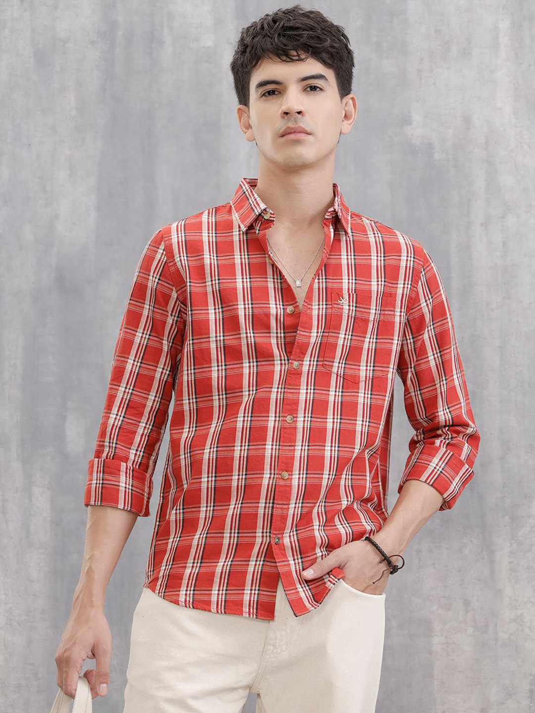 WROGN Men Slim Fit Checked Spread Collar Pure Cotton Casual Shirt