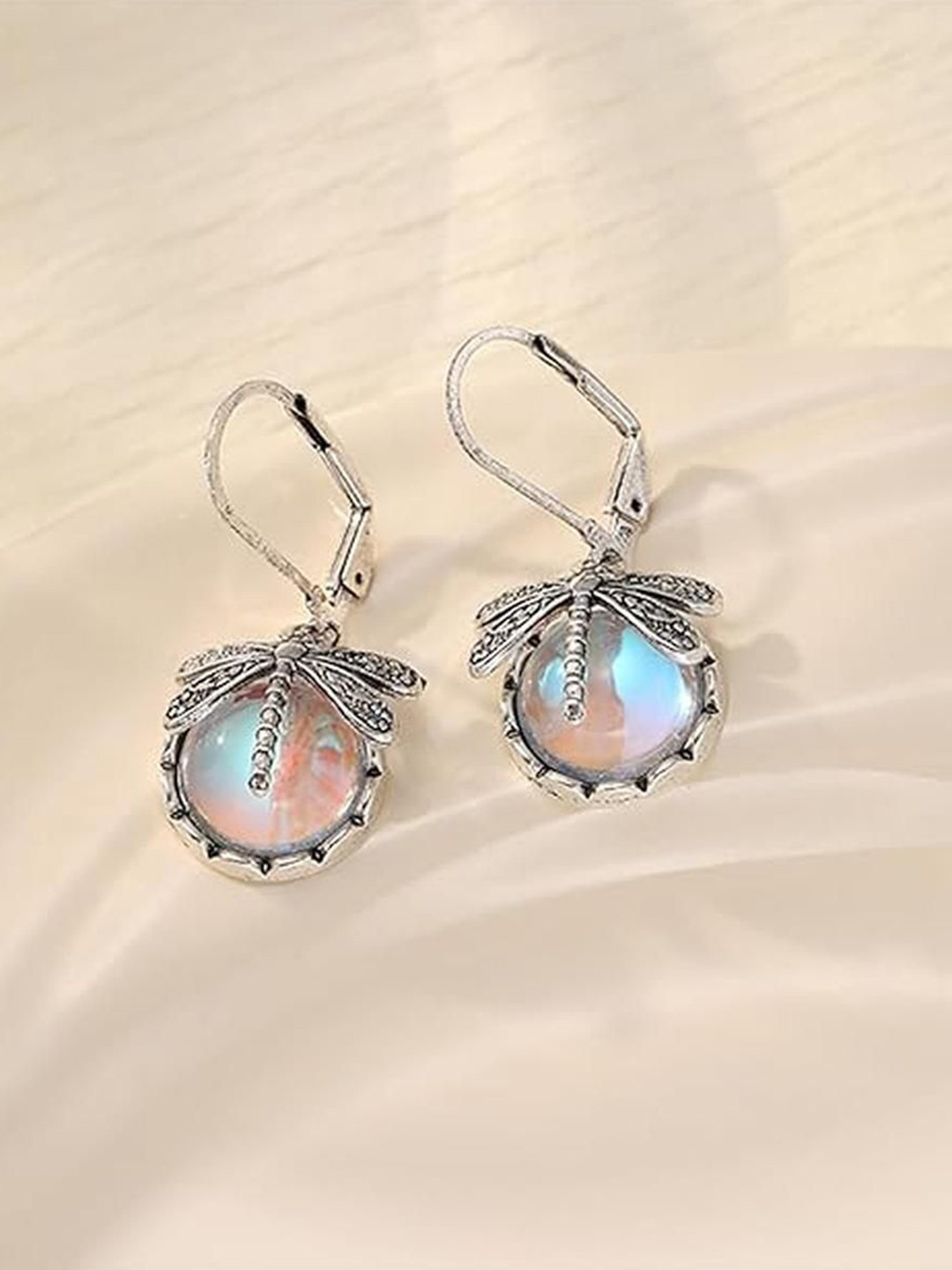 EL REGALO Artificial Stones Studded Dragonfly Shaped Drop Earrings