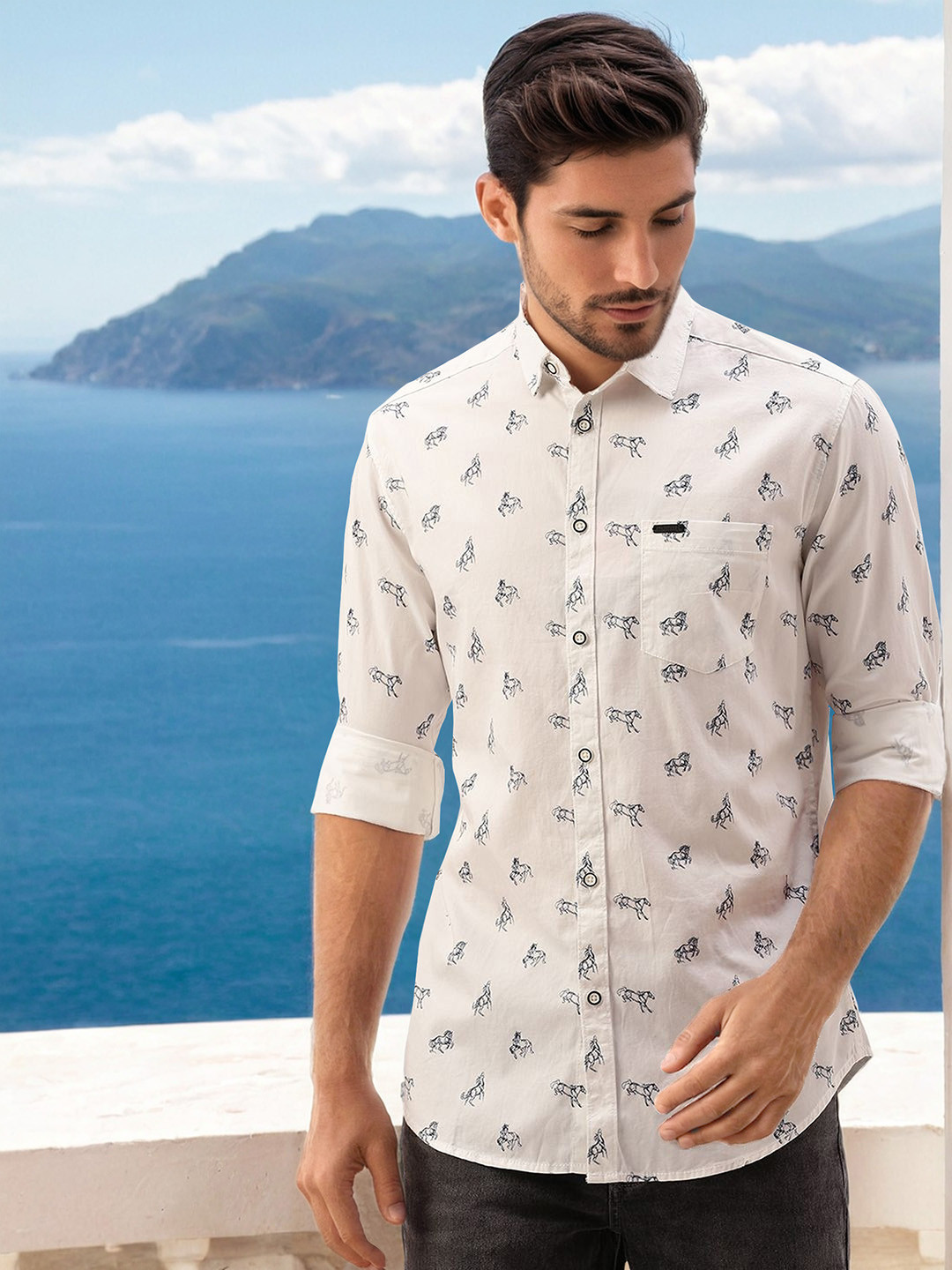 The Indian Garage Co Men White Slim Fit Printed Casual Shirt