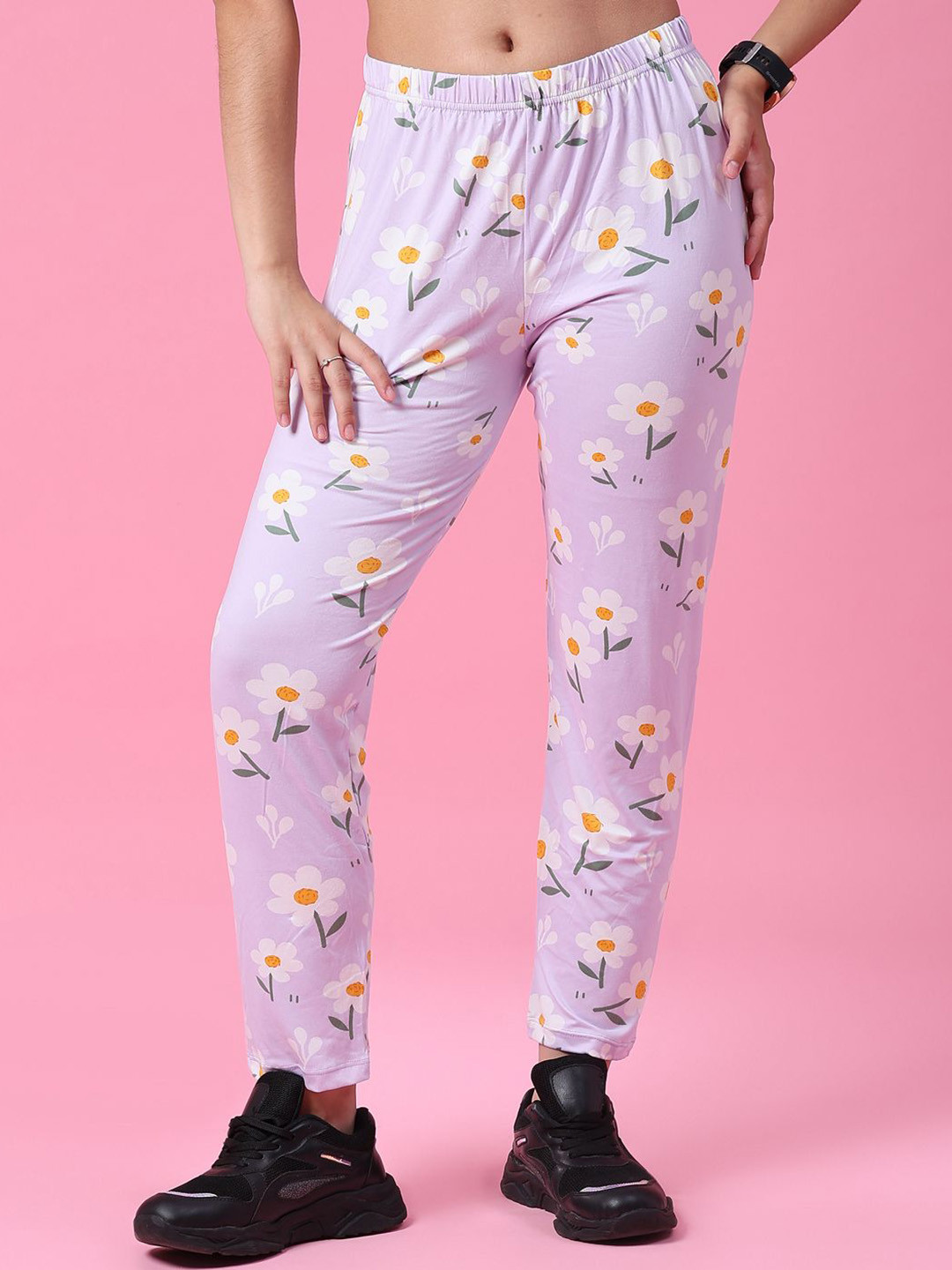 V-Mart Girls Printed Poly Cotton Mid-Rise Track Pants