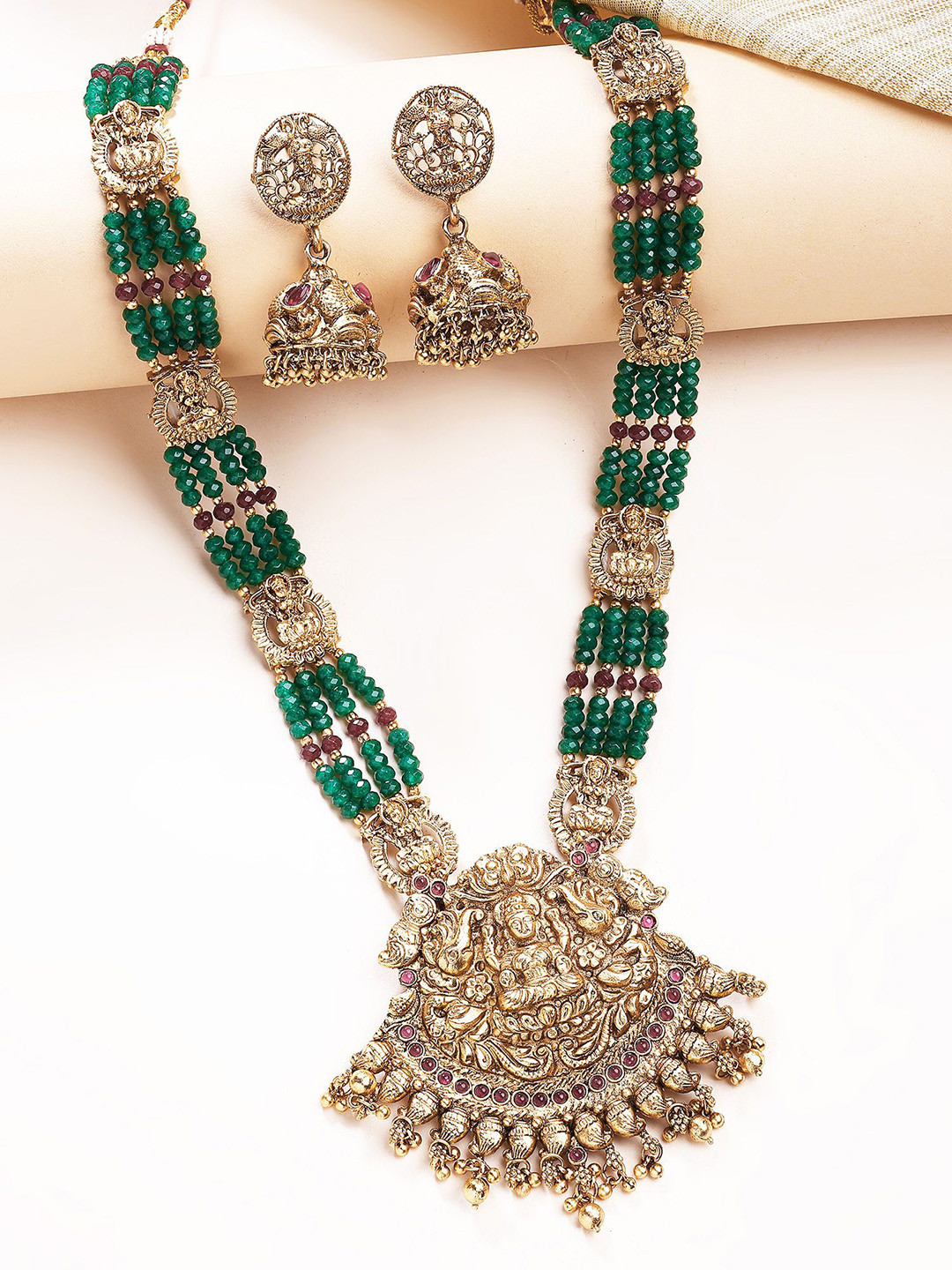 KARATCART Gold-Plated Crystals Studded & Beaded Laxmi Mata Rani Haar Temple Jewellery Set