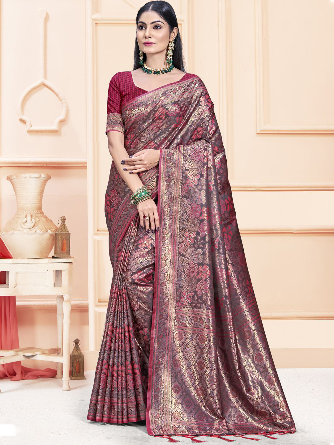 DEVATITHI Ethnic Motifs Woven Design Zari Stain Saree