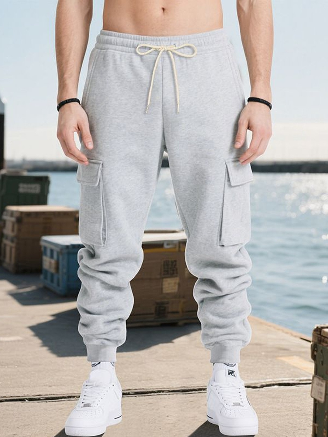 StyleCast x Revolte Men Jogger Fit Wrinkle Free Cargos