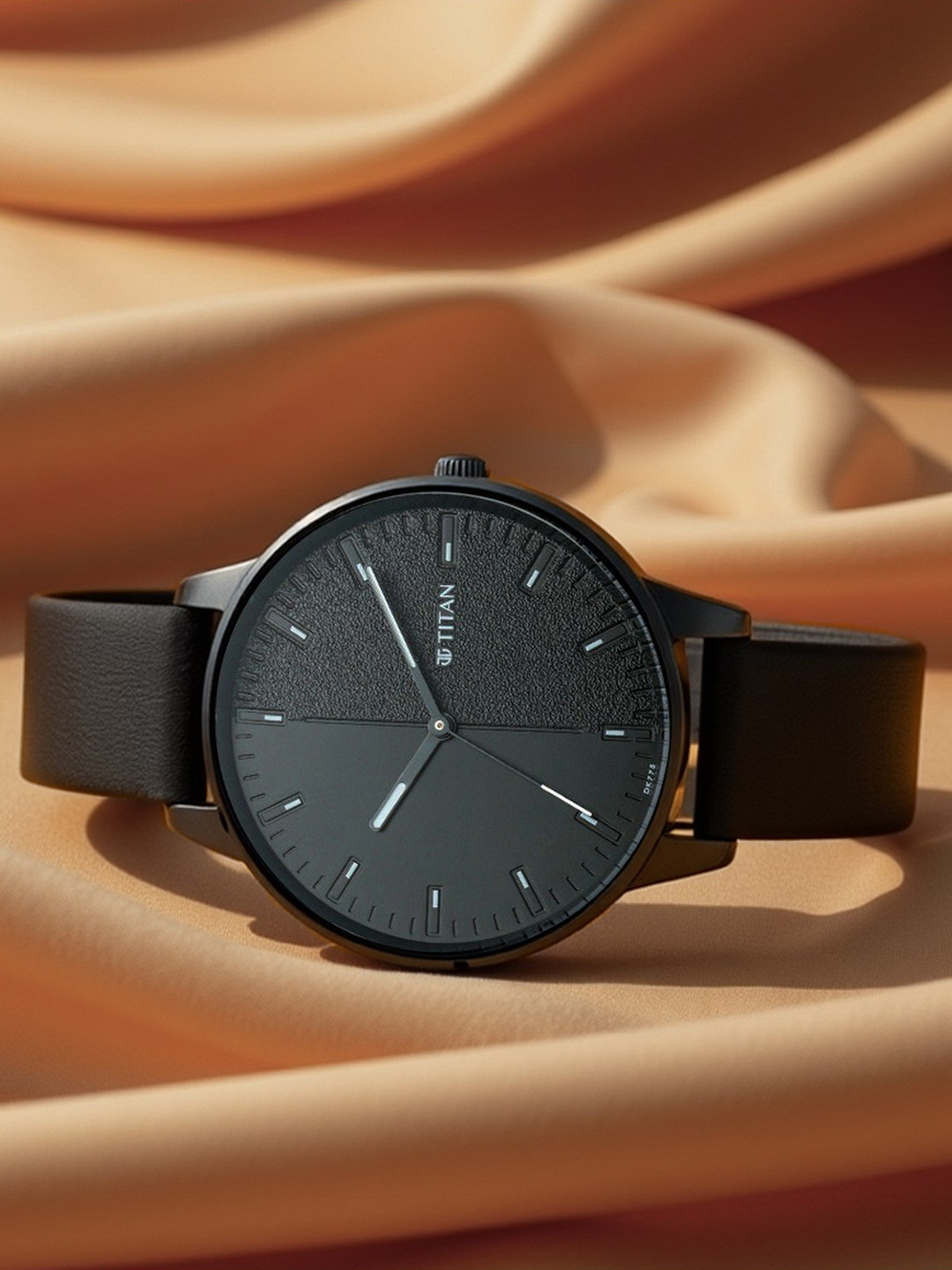 Titan Women Brass Dial & Leather Straps Analogue Watch NP2648NL01