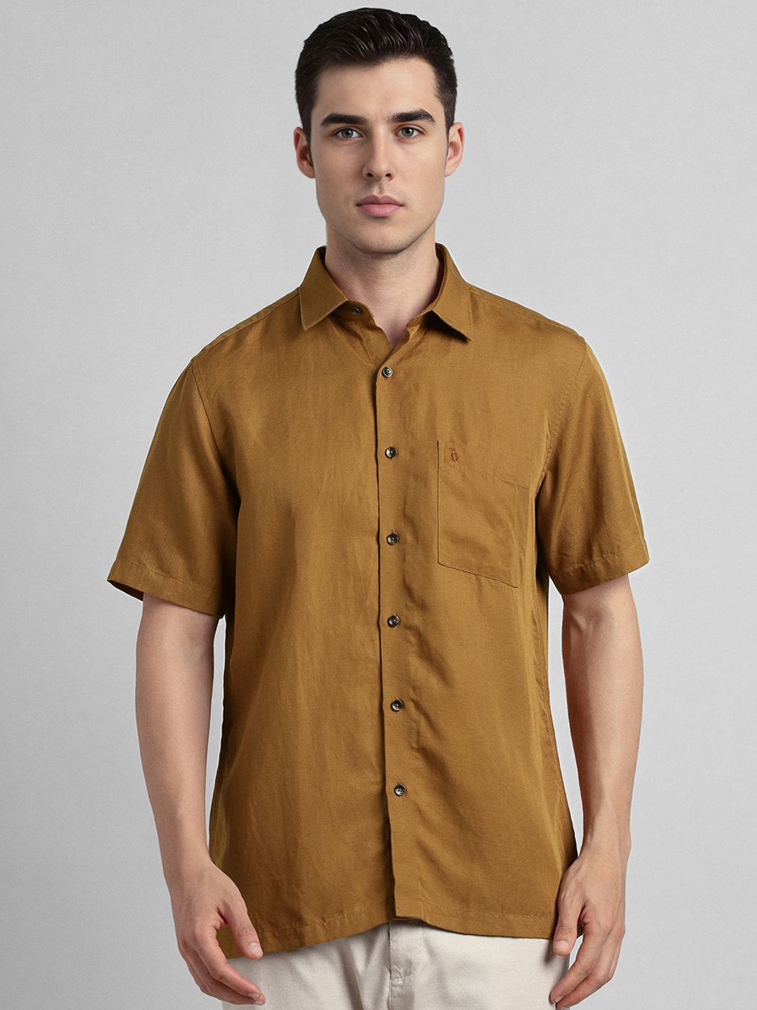 SIMON CARTER LONDON Men Linen Blend Half Sleeves Shirt