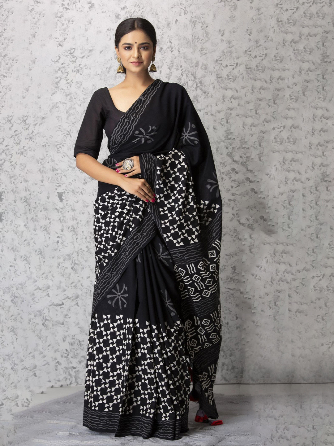 Craft Musium Pure Cotton Saree with Unstitched Blouse Piece