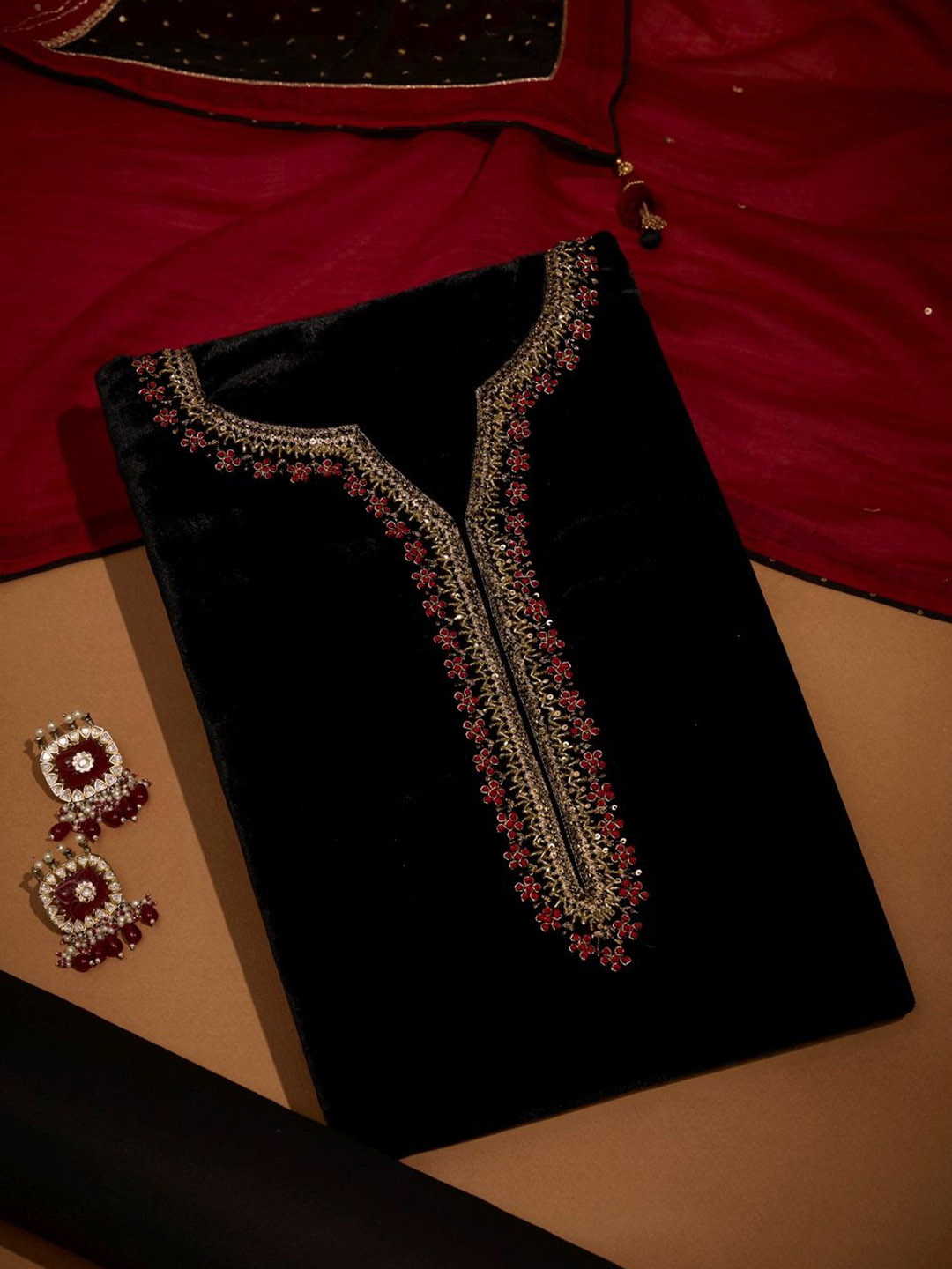 Taneira Floral Embroidered Velvet Thread Work Unstitched Dress Material