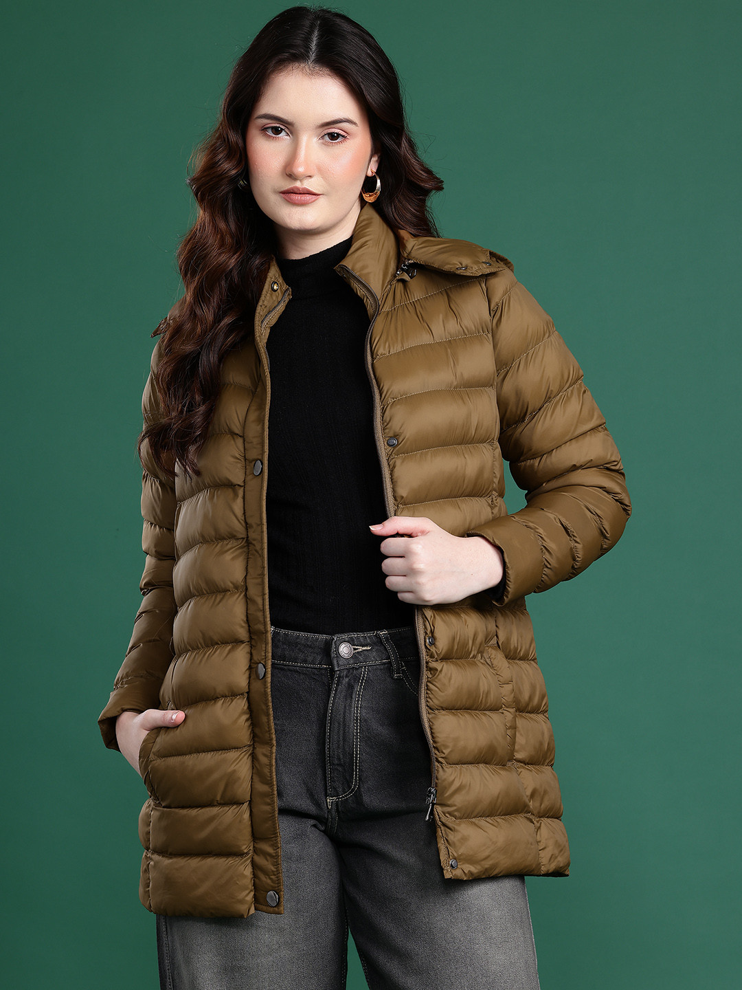 Cayman Women Lightweight Hooded Puffer Jacket