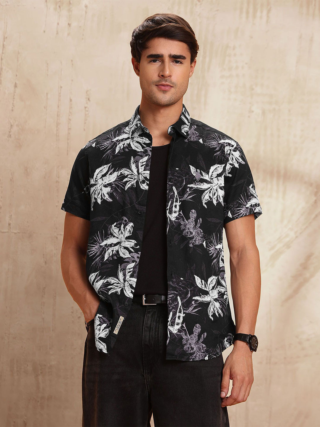 U.S. Polo Assn. Denim Co. Men Slim Fit Floral Printed Pure Cotton Casual Shirt