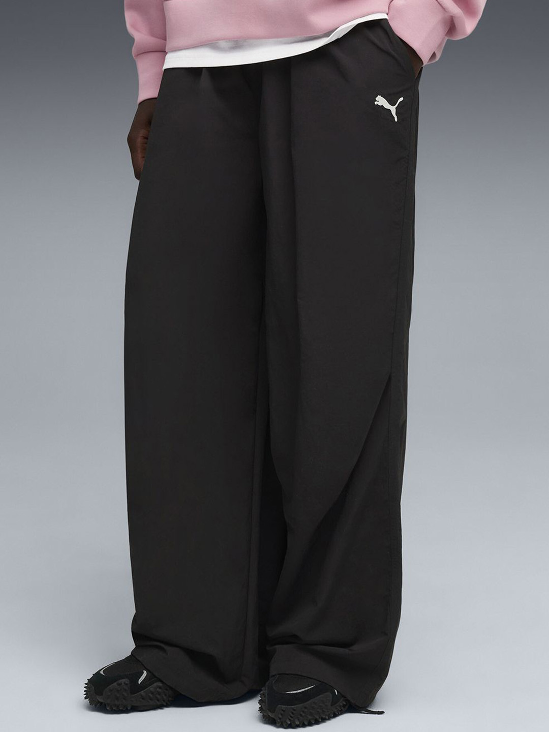 Puma Wardrobe Essentials Men Parachute Track Pants